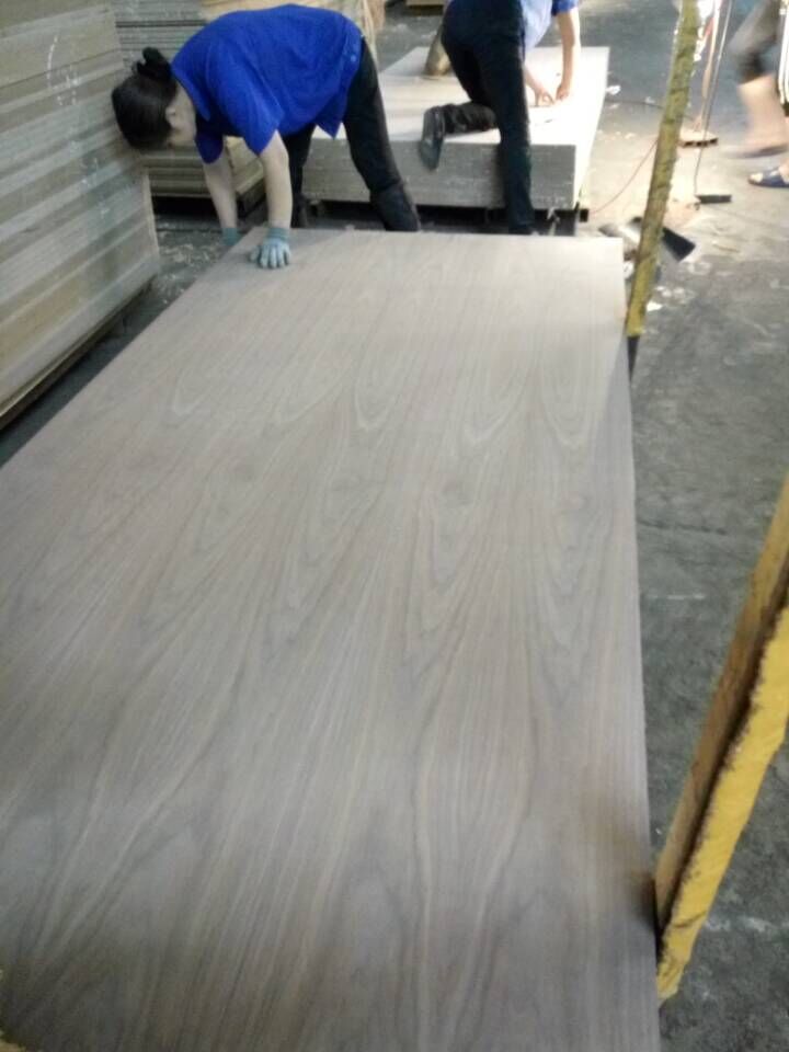 Natural Black Walnut Veneer Faced Plywood