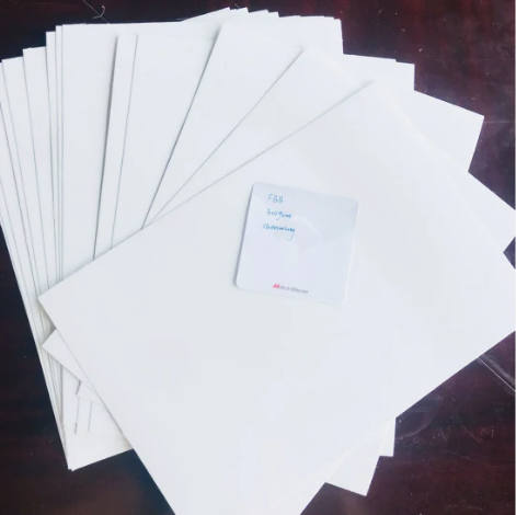 Factory Direct 100% Wood Pulp 230 250 300 350 400GSM Fbb Paper Board / Ivory Board / Folding Box Board