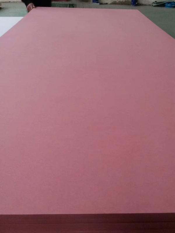 Fire Resistant Red Flame Retardant 18mm MDF Board Fireproof MDF for Furniture